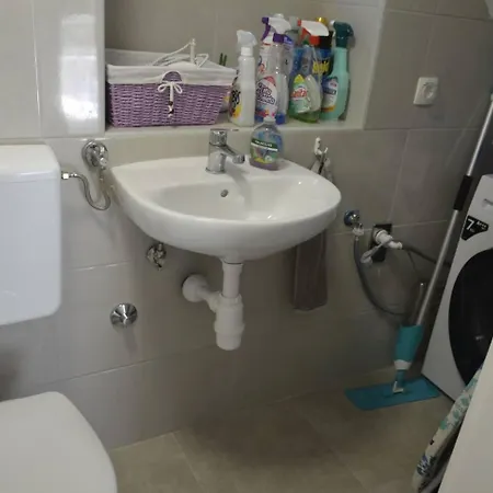 Duplex With 2 Bathrooms Close To Sea Appartement *