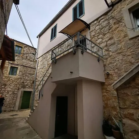 Duplex With 2 Bathrooms Close To Sea Appartement Betina (Sibenik-Knin)