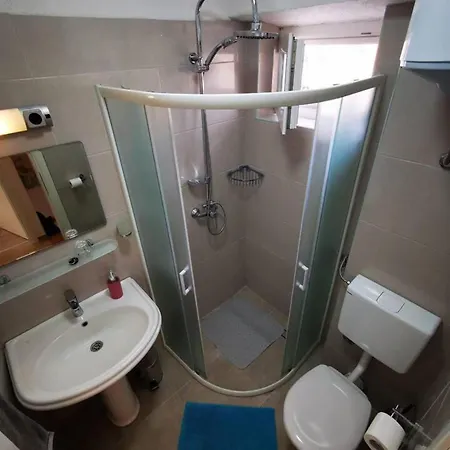 Duplex With 2 Bathrooms Close To Sea *