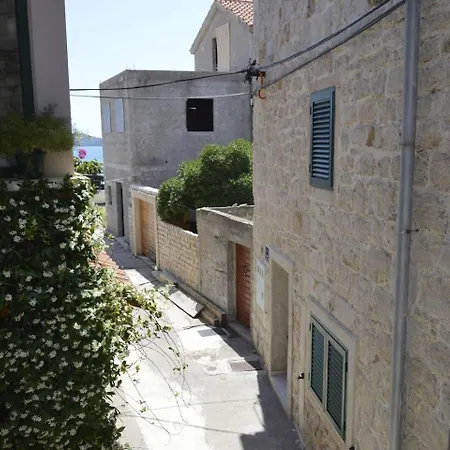Appartement Duplex With 2 Bathrooms Close To Sea